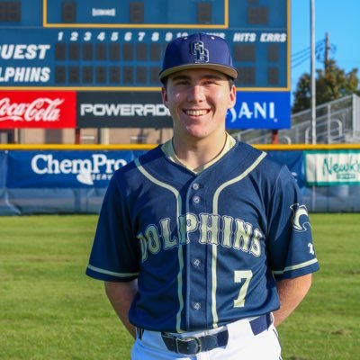 Coastal Alabama East⚾️ / Catcher and 3rd base / 90mph Exit velo off a tee