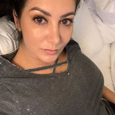 parmella_smith's profile picture. 