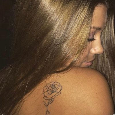 23 🇬🇧. I sell feet pics and anything else you may request .... DM me, let’s chat! xx cashapp: $elleweber71