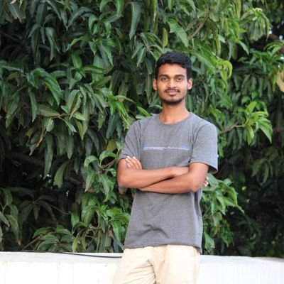 Dharani40840856's profile picture. sl