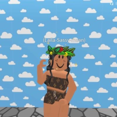 ItslailaR's profile picture. hey my name Laila i will play roblox and take roblox picture :D