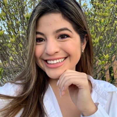 New account cuz twitter deactivated my old one and I’m running out of things to entertain myself with 🤷🏻♀️