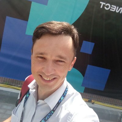 shareuseful's profile picture. never stop learning