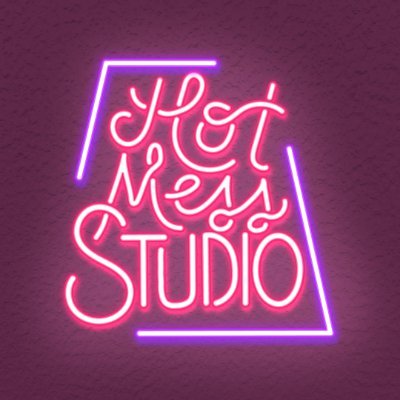 Hot Mess Studio 💖 catalog in pinned !!さんのプロフィール画像