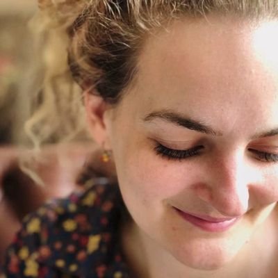 Code lover 👩💻 | free spirit 🦋 | childfree 👫 | digital nomad 🌍 | #backend #python