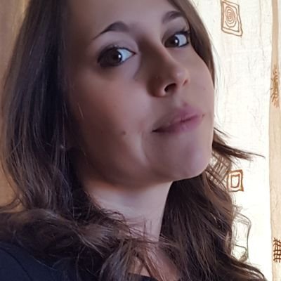 Laureata in #formazione e sviluppo delle #risorseumane, credo fermamente nella #collaborazione per favorire il diffondersi di idee digital, meglio se creative