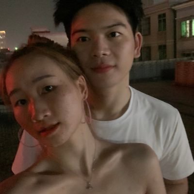 aHgJDMOlKP60xlA's profile picture. 