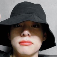----- (@tae_kooksxzc) 's Twitter Profile
