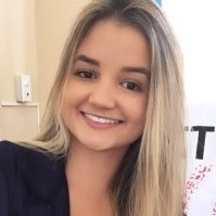 -não se deixe levar pelo medo!
-araxá/mg
-mãe de pet
-estudante de psicologia.