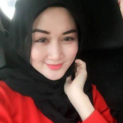 BellaAzahra17's profile picture. saya pecinta alam yang hijau