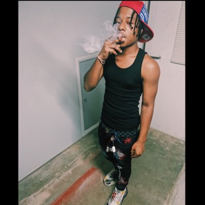 MMPrnce's profile picture. ☁️I ONLY TRUST GOD! Snapchat: its_troyyyy. ☁️