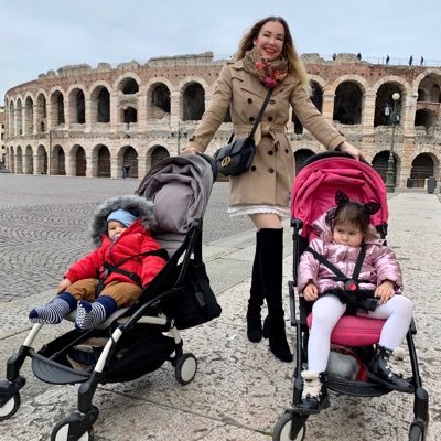 SpinningTop9's profile picture. FANTASTIKA🦋🍭🎀