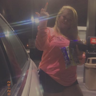 👻Jazzyybabii. “Imperfection is beauty, madness is genius and it's better to be absolutely ridiculous than absolutely boring.” 💘🥰