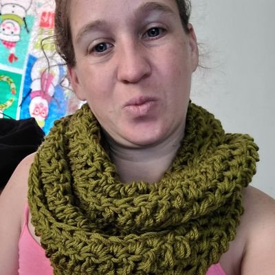 Kacy22349030's profile picture. mama of 5 
loving to crochet