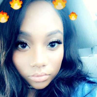 Nellyne35116014's profile picture. 