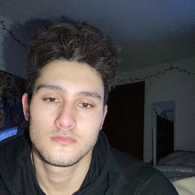 justinyiriley's profile picture. 23. Super Saiyan.