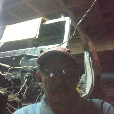 EdgarSa83160401's profile picture. 