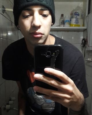 spampiale's profile picture. ⚽🍻🎤🎧🎼❤️⚡💣💯
R.A.P de 👽.

🦀