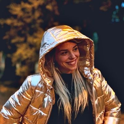 Taniayanke's profile picture. abogacía 🖤
•Goya - Ctes