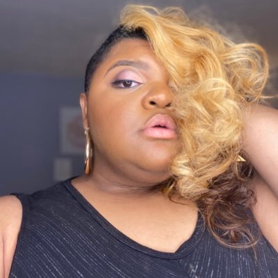 singer , actress secret dancer live to preform cphic4life check out my YouTube channel!!! C’s world!