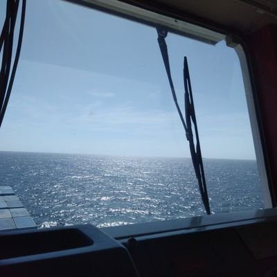 seafarer_725's profile picture. ⚓ 🇮🇩 Utamakan Sholat & keselamatan kerja 🇵🇦 ⚓