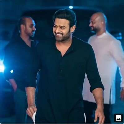 Mallika81761913's profile picture. 