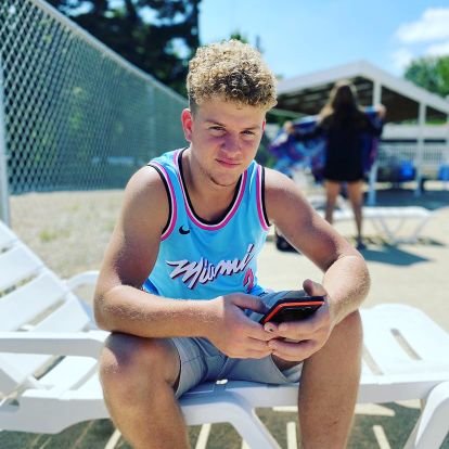 JeremyY38966956's profile picture. 