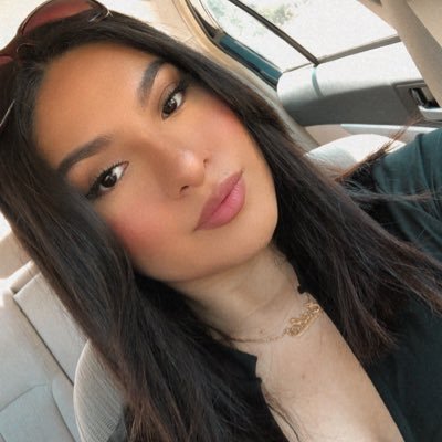 erikasacta's profile picture. 