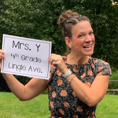 Wife, proud mommy of 4, teacher, runner, shopper, crafter, lover of broadway, KTI Star, Seesaw and Quizizz Ambassador, https://t.co/mVWwlNc6db Pioneer and Trainer