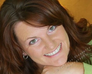 EricaWoodbury's profile picture. 