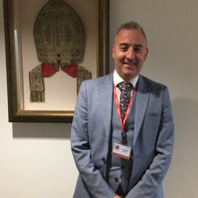 monoandrew's profile picture. Headteacher. Working with some extremely talented people every day. Views my own.