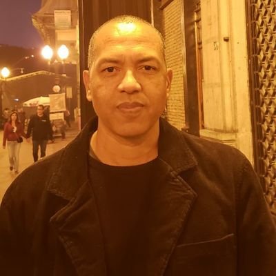 MarcosLopes68's profile picture. Antifascista, Técnico. em eletrônica, Corinthiano, Misturador de sons, bem humorado e casado com a lindíssima @GuijtMichella.