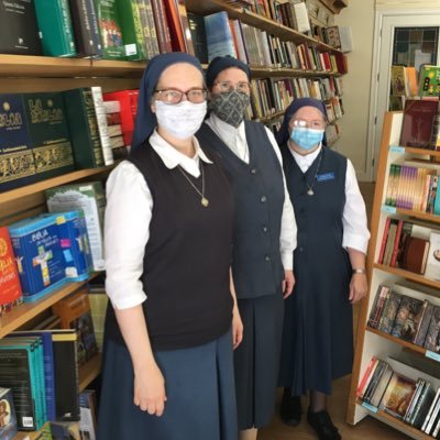 Pauline_NY's profile picture. Pauline Books & Media • an apostolate of @DaughterStPaul • NYC’s Catholic book store • Communicating Jesus Christ in the heart of the city
