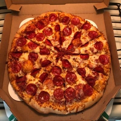 Waddles411's profile picture. If you’re popular you probably don’t know me 😇