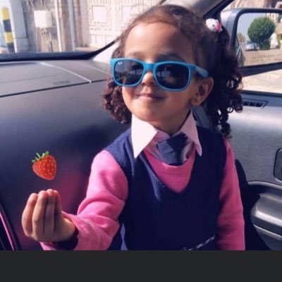 NadiaNosaa's profile picture. Hakuna Matata 🦚🦚