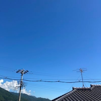 ミニチュア雑貨作りが趣味で、長野県在中の二人の子持ち主婦です。まだTwitter初心者ですので、よろしくお願いします🥺無言フォロー失礼します。