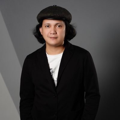 YugelL's profile picture. Writer-musician/family man; enjoys writing articles, books; creating stories, composing/recording songs, and being in a band.