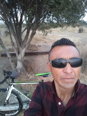 Bicicleta y mucha platica comunicar mensajes. Positivos