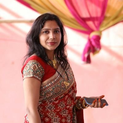 pratibha Pathak Profile