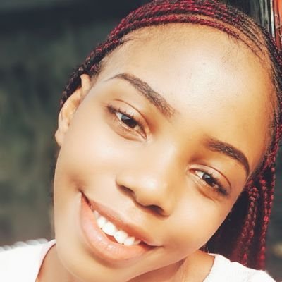 EveYoco's profile picture. on apprend à accepter la vie comme elle vient 🤗