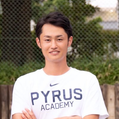 野球やスポーツを習わせている子育て中のパパ・ママに向けて、スポーツを通して身につく社会で活かせる学びや子どもの自己肯定感を高めるアプローチ方法などを発信。株式会社Pyrus副代表兼ピッチングコーチ⚾大学生・社会人向けのキャリア形成面談やメンター、都内高校生向けにキャリア教育の授業もしています。