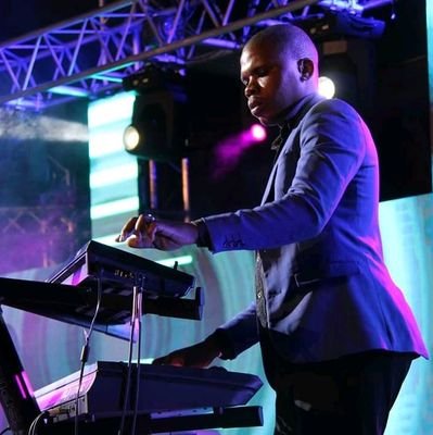 Annointed pianist ministering in different churches in S.A! Vocalist & song writer