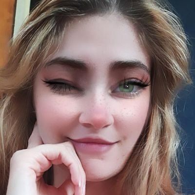 just close your eyes and enjoy the rollercoaster that is life :) x
she/her