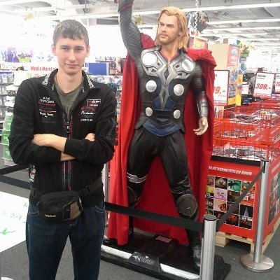 VeresBence18's profile picture. @cv_exchange