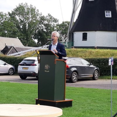 UniLuuk's profile picture. gepens.manager finan.Unive NN, vrijwilliger RHG-admin.Uitvaartver. Rolde-Eext. Toerfietser(race +atb), deelnemer De Andere Tour ASR en golft bij DGCC