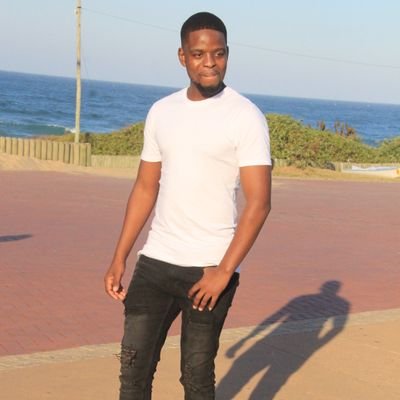 Fortune21033122's profile picture. Love afro house, Software Dev, Swimming, Travel, Explore, Gym, Meditation and much more 😄😄😄.
