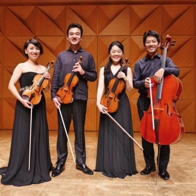 アミティ・カルテット🎻🎻🎻🎻尾池亜美(vn)、須山暢大(vn)、安達真理(va)、山澤慧(vc)による弦楽四重奏団。 カルテット音楽を通して鮮烈な心のドラマをお届けします⚡️❣️🌞