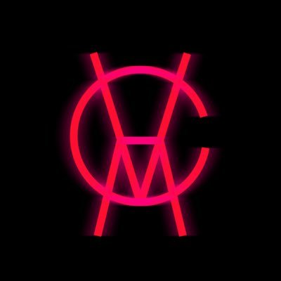 miravic_'s profile picture. b r i n g    o n    t h e    n i g h t    a n d    n e o n    l i g h t s