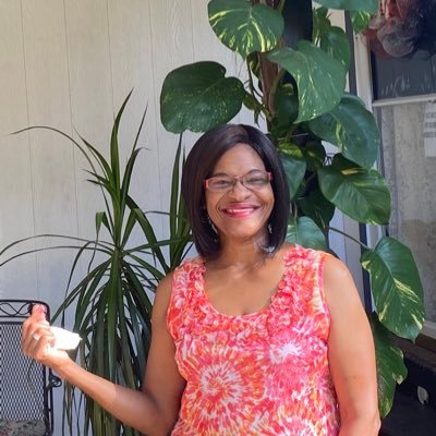 Sharonm1410's profile picture. Self Motivating, a service to others in life.