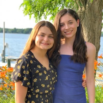 phoebeolewis's profile picture. 